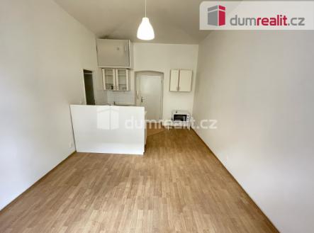 Pronájem bytu, 2+kk, 35 m²