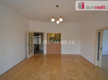 Pronájem bytu, 3+kk, 82 m²