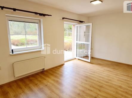 Pronájem bytu, 1+kk, 37 m²