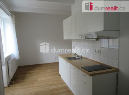 Pronájem bytu, 1+kk, 30 m²