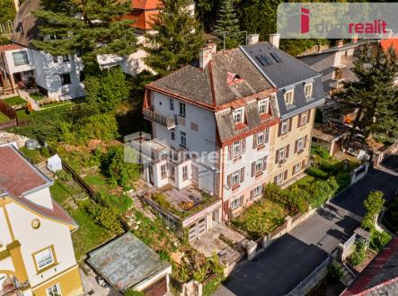 Prodej nájemního domu, 318 m²