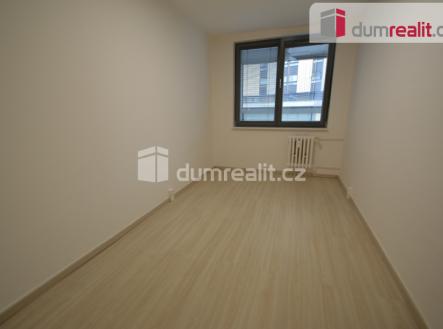 Pronájem bytu, 3+kk, 80 m²