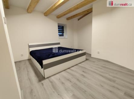 Pronájem bytu, 2+kk, 70 m²