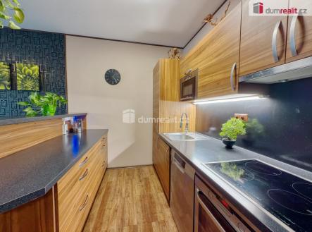 Pronájem bytu, 3+kk, 68 m²