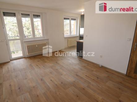 Pronájem bytu, 1+kk, 36 m²