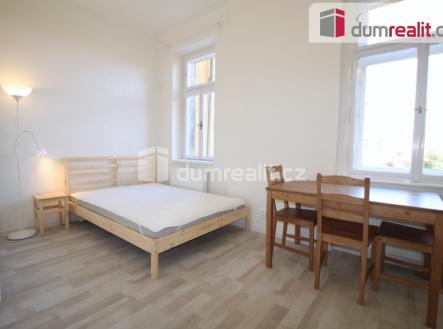 Pronájem bytu, 1+kk, 22 m²