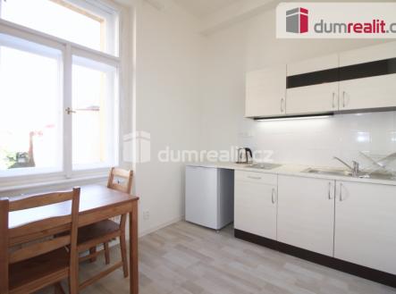 Pronájem bytu, 1+kk, 22 m²