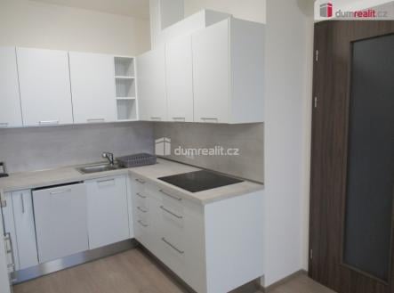 Pronájem bytu, 3+kk, 60 m²