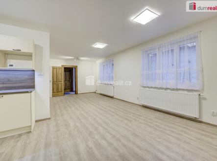 Pronájem bytu, 3+kk, 62 m²