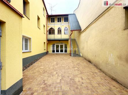 Pronájem - kanceláře, 59 m²