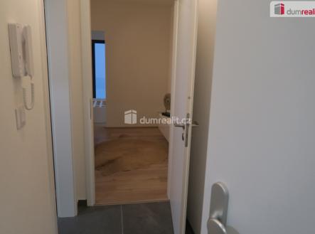 Pronájem bytu, 1+kk, 41 m²