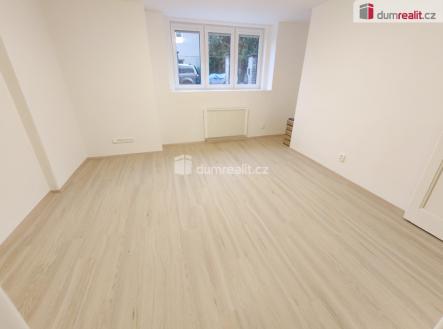 Prodej bytu, 1+kk, 30 m² obrázek