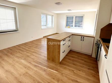 Pronájem bytu, 2+kk, 52 m²