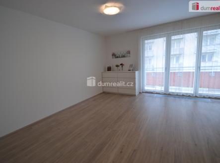 Pronájem bytu, 1+kk, 40 m²