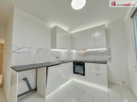 Pronájem bytu, 2+1, 60 m² obrázek