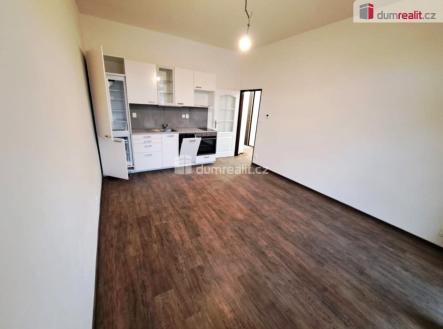 Pronájem bytu, 2+kk, 43 m²