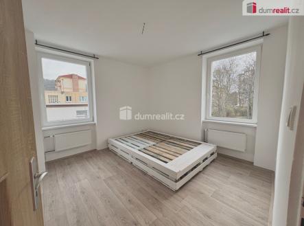 Pronájem bytu, 1+1, 36 m²
