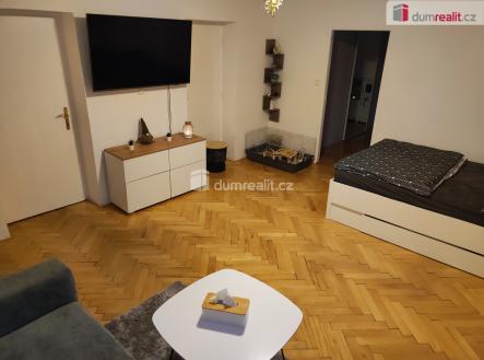 Pronájem bytu, 2+1, 56 m² obrázek