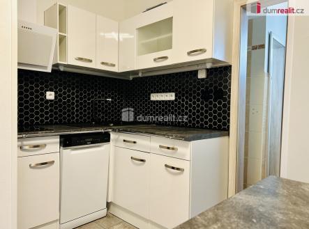 Pronájem bytu, 2+kk, 41 m²