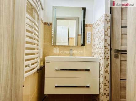 Pronájem bytu, 2+kk, 41 m²