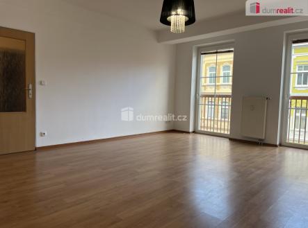 Pronájem bytu, 2+1, 61 m²