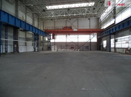 Pronájem výrobní prostor, 3 500 m²