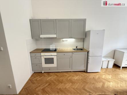 Pronájem bytu, 1+kk, 38 m²