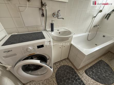 Pronájem bytu, 2+1, 54 m²