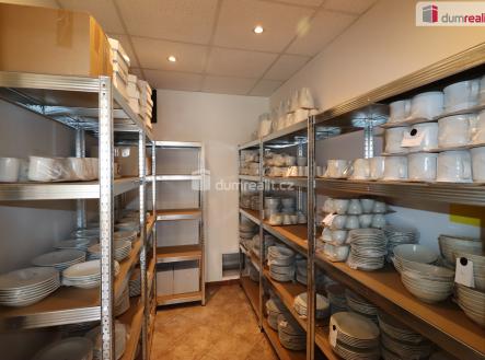 Pronájem obchodní prostor, 35 m²