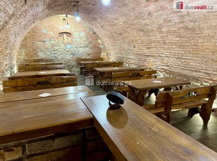 Prodej - restaurace, 150 m²
