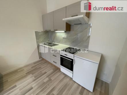 Pronájem bytu, 1+kk, 22 m² obrázek