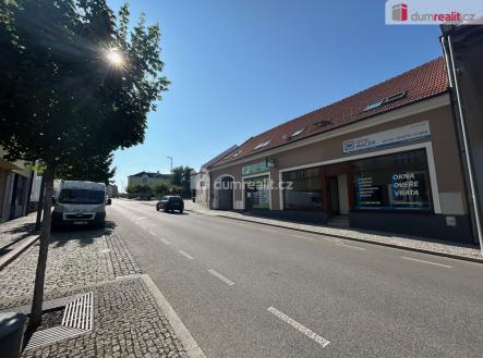 Pronájem - obchodní prostor, 50 m²