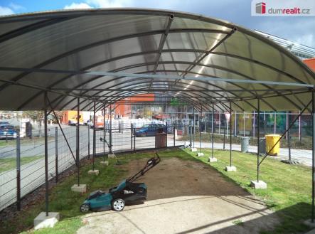 Pronájem - obchodní prostor, 50 m²