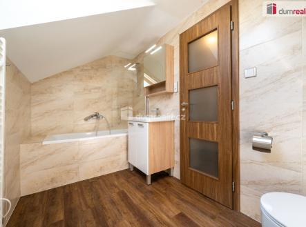 Pronájem bytu, 3+kk, 83 m²