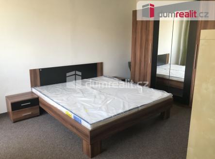 Pronájem bytu, 1+1, 27 m²