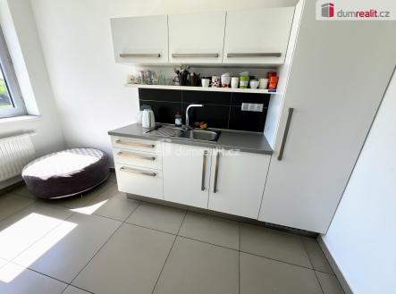 Pronájem - kanceláře, 20 m²