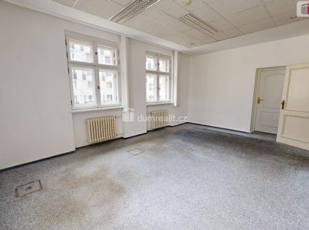 Pronájem kanceláře, 40 m²