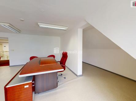 Pronájem kanceláře, 42 m²