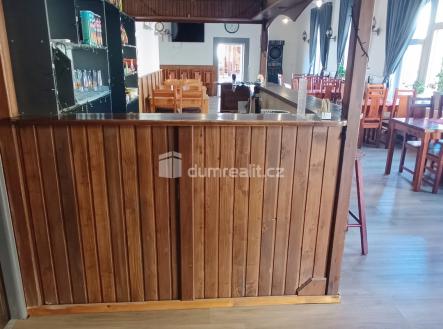 Pronájem - restaurace, 260 m²