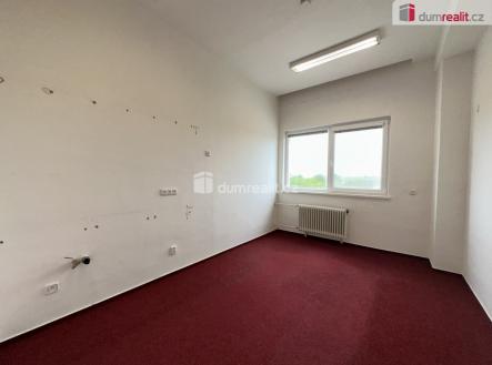 Pronájem - kanceláře, 40 m²
