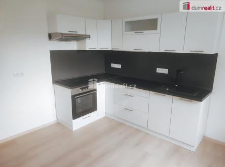 Pronájem bytu, 2+1, 61 m²