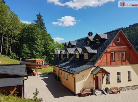 Prodej - komerční objekt, jiný, 324 m² obrázek