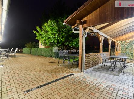 Prodej - penzion, 570 m²