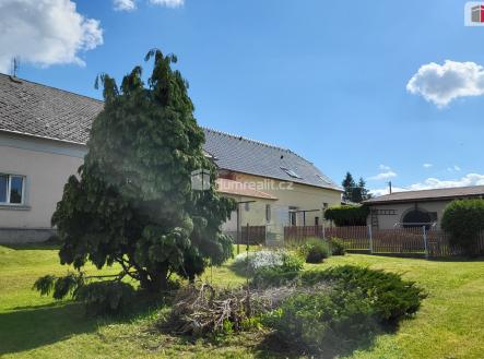 Prodej domu/vily, 1 543 m²