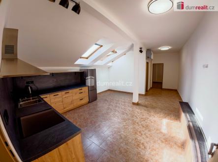 Pronájem bytu, 2+kk, 50 m²