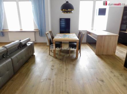 Pronájem bytu, 2+kk, 78 m²