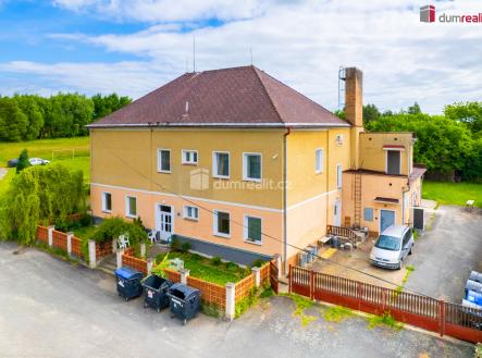 Prodej - komerční objekt, jiný, 932 m²