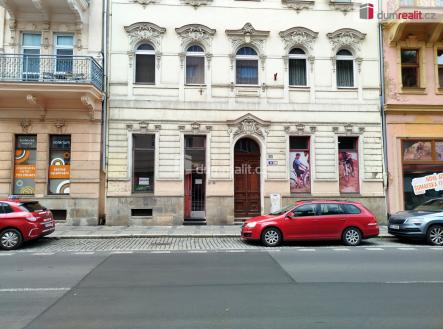 Pronájem - komerční objekt, obchodní centrum, 50 m²