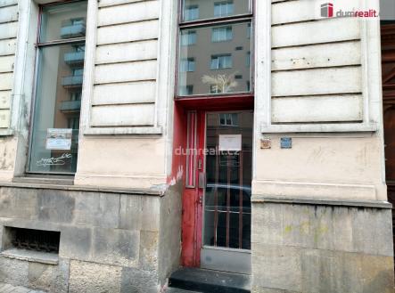 Pronájem - komerční objekt, obchodní centrum, 50 m²