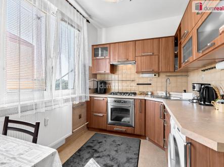 Prodej bytu, 2+1, 60 m²